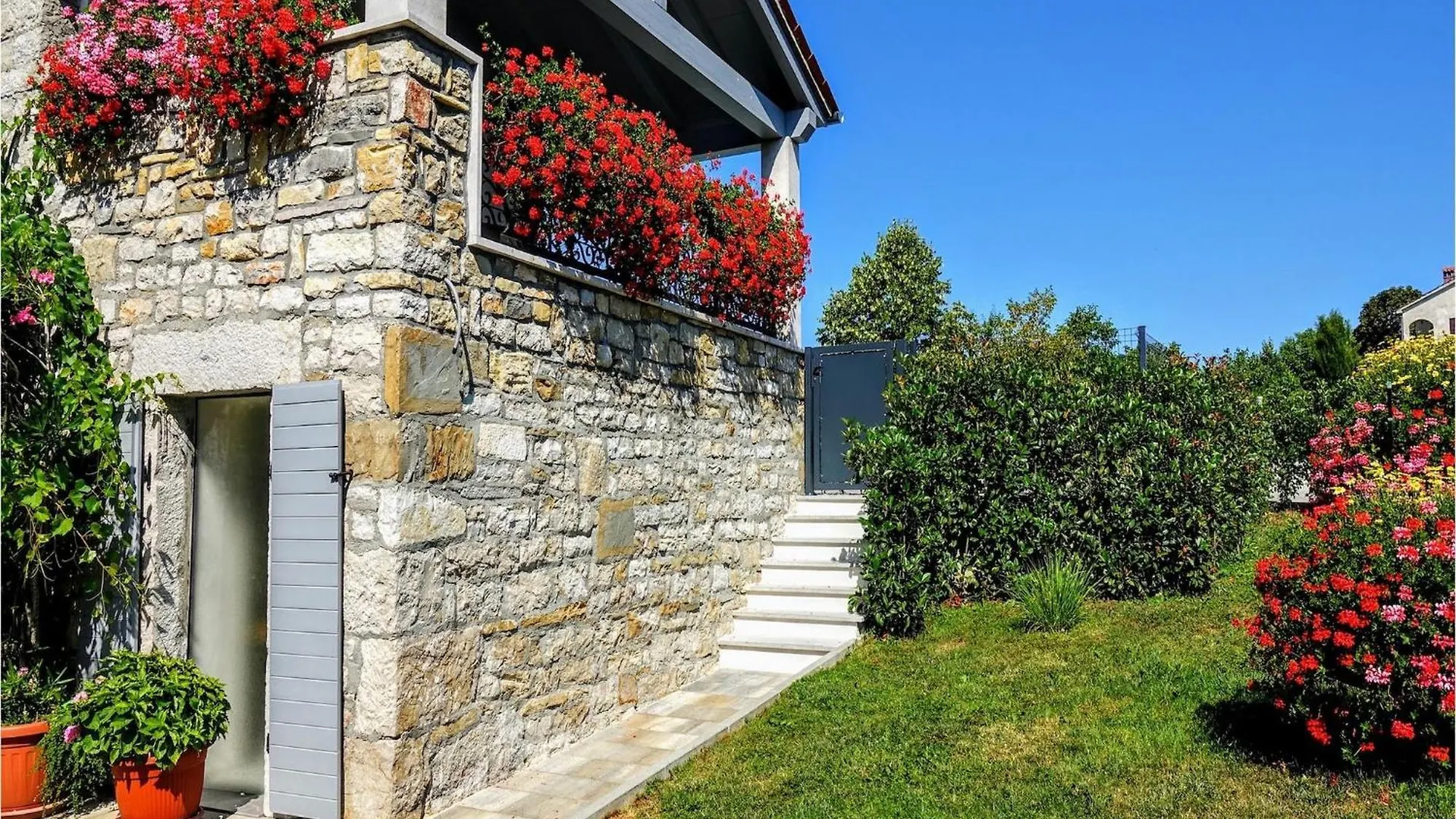 Lovely Home In Central Istria With Outdoor Swimming Pool Zarecje 0*,  Croatia